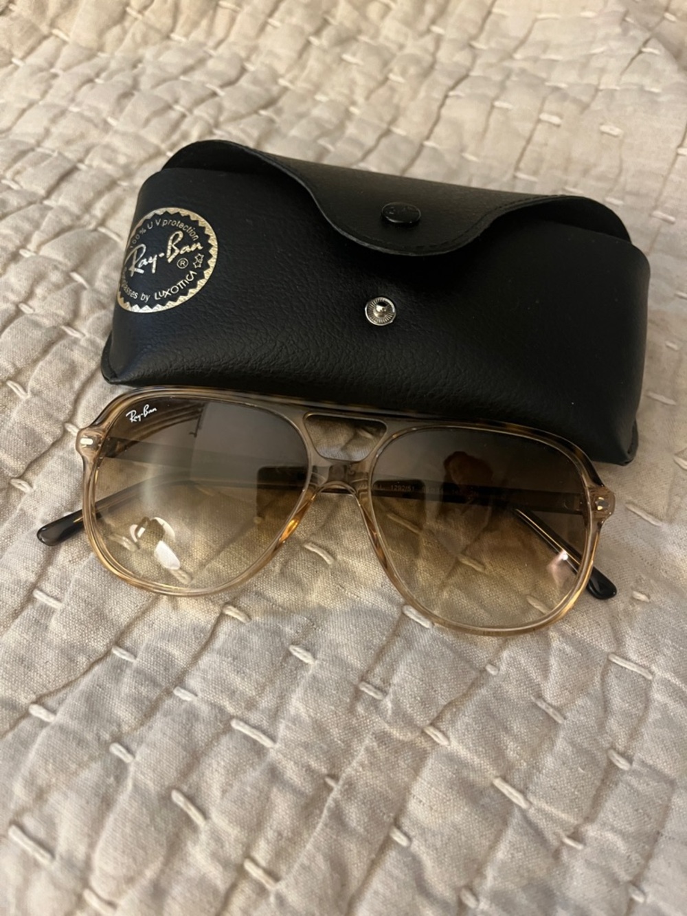Ray-Ban Women’s Transparent Brown Gradient Aviator Sunglasses